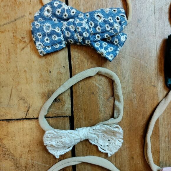 Newborn headbands bundle hair bows green red boho holiday Christmas soft band - Picture 7 of 12